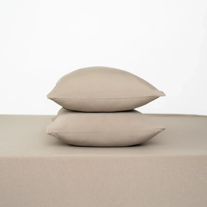 Fitted Sheet with Pillowcases in Almond