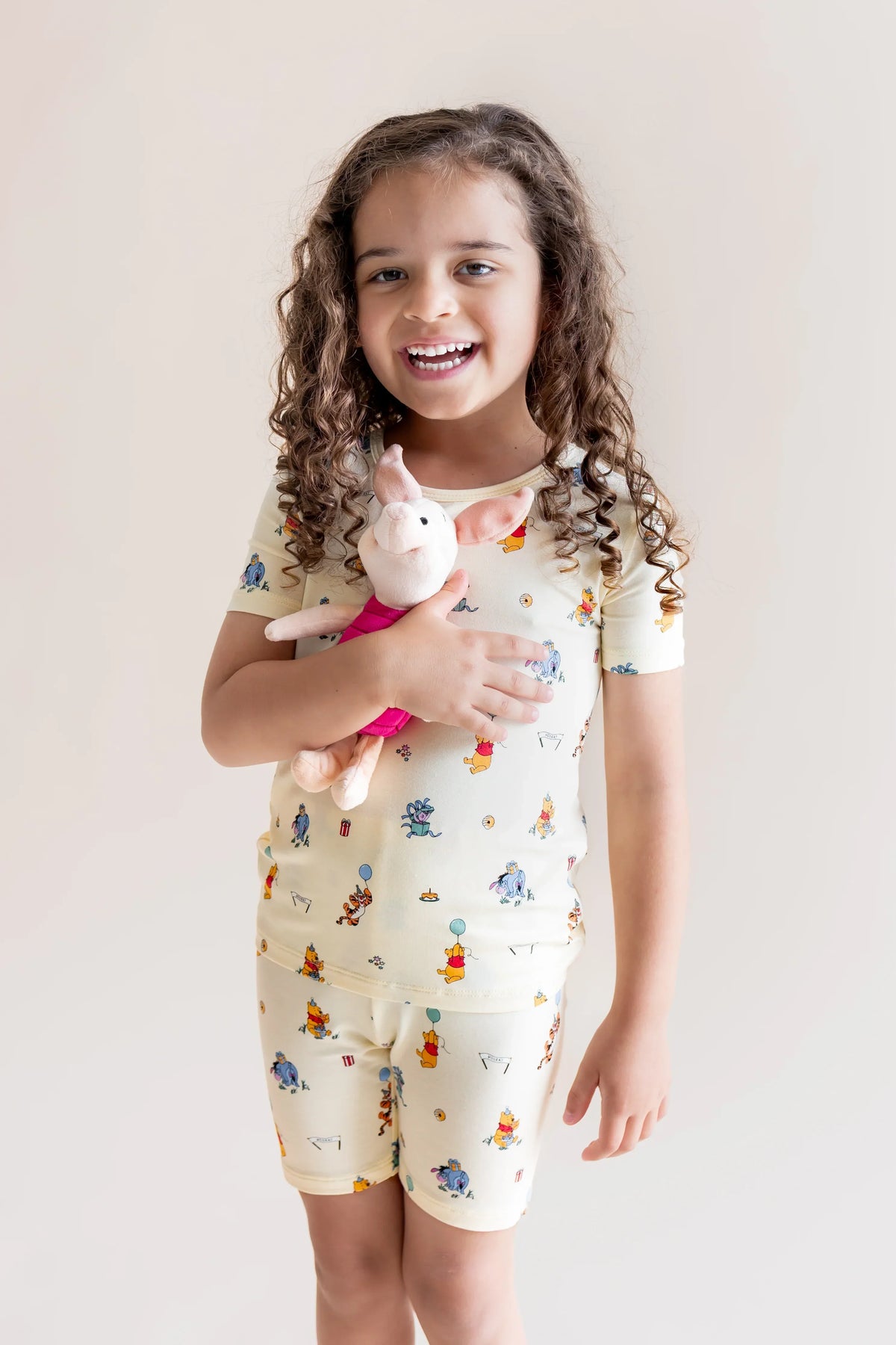 Short Sleeve Pajamas in Winnie the Pooh Celebration